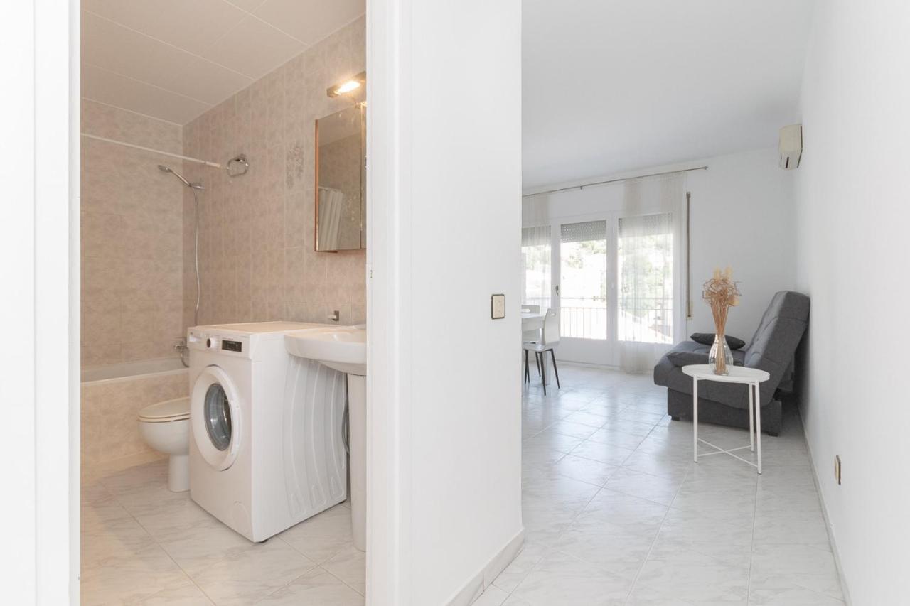 شقة Apartamento En روساس المظهر الخارجي الصورة